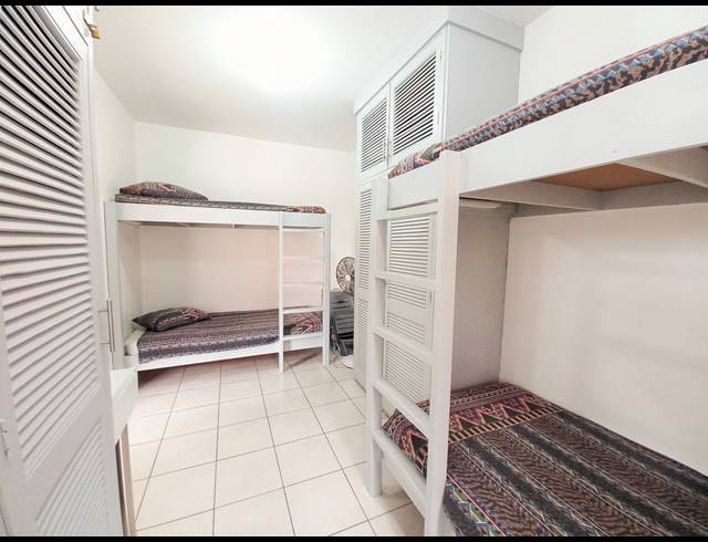 2 BEDROOM APARTMENT FOR SALE IN UVONGO BEACH